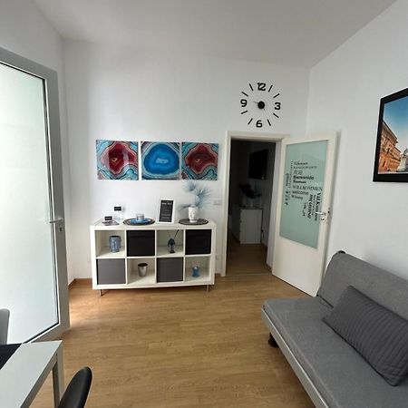 דירות סירקוזה Brimiky House מראה חיצוני תמונה