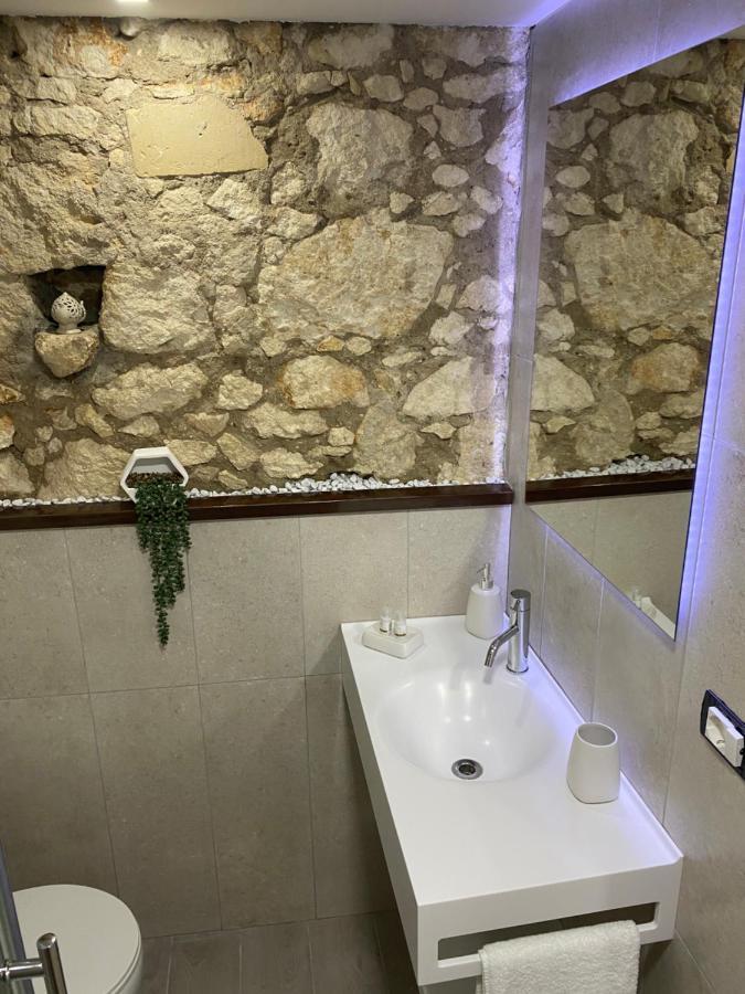 דירות סירקוזה Brimiky House מראה חיצוני תמונה