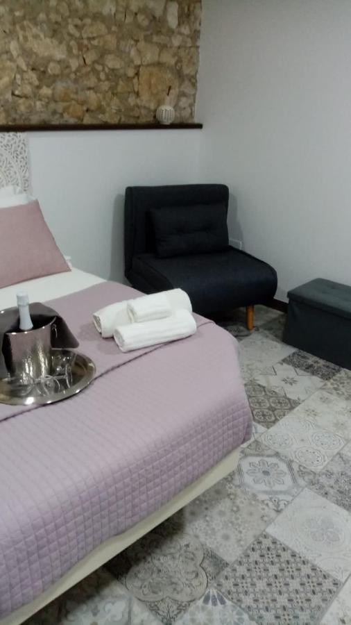 דירות סירקוזה Brimiky House מראה חיצוני תמונה