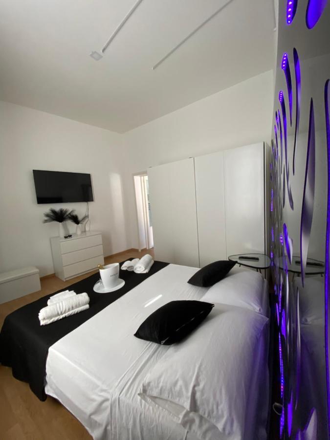 דירות סירקוזה Brimiky House מראה חיצוני תמונה