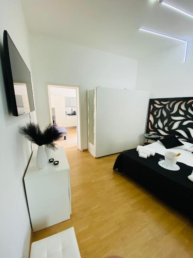 דירות סירקוזה Brimiky House מראה חיצוני תמונה