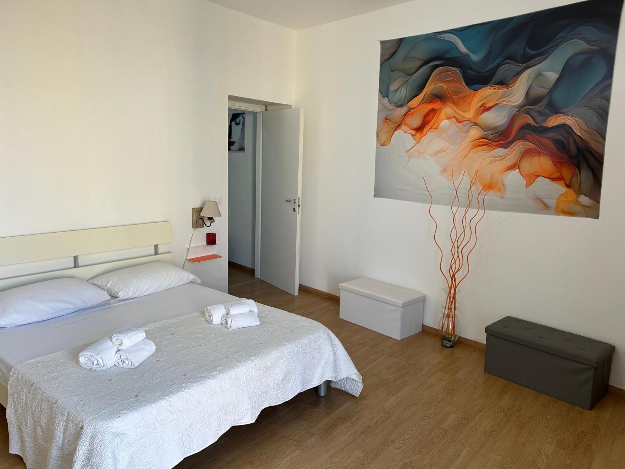 דירות סירקוזה Brimiky House מראה חיצוני תמונה