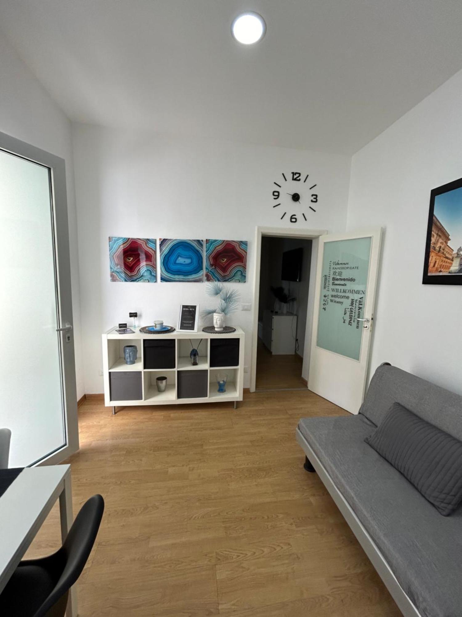 דירות סירקוזה Brimiky House מראה חיצוני תמונה